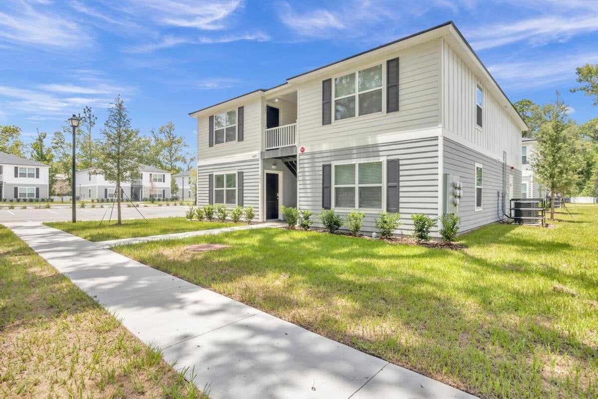 11479 Oakfield Ct-23